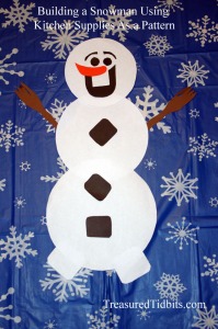 Building A Snowman Using Kitchen Supplies For a Pattern