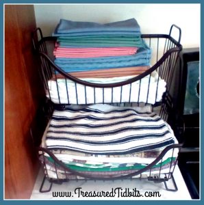 bapkin-and-towels-in-basket-on-the-counter-not-in-your-kitchen-drawers