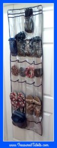 clever closet rod organization use hanging pockets
