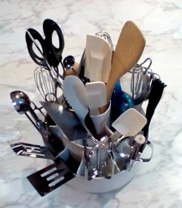 kitchen-utensil-organizer-pampered-chef-tool-caddy