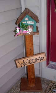 Pretty pInk Tulip Decor in Our Home Tweet Home Bird stand