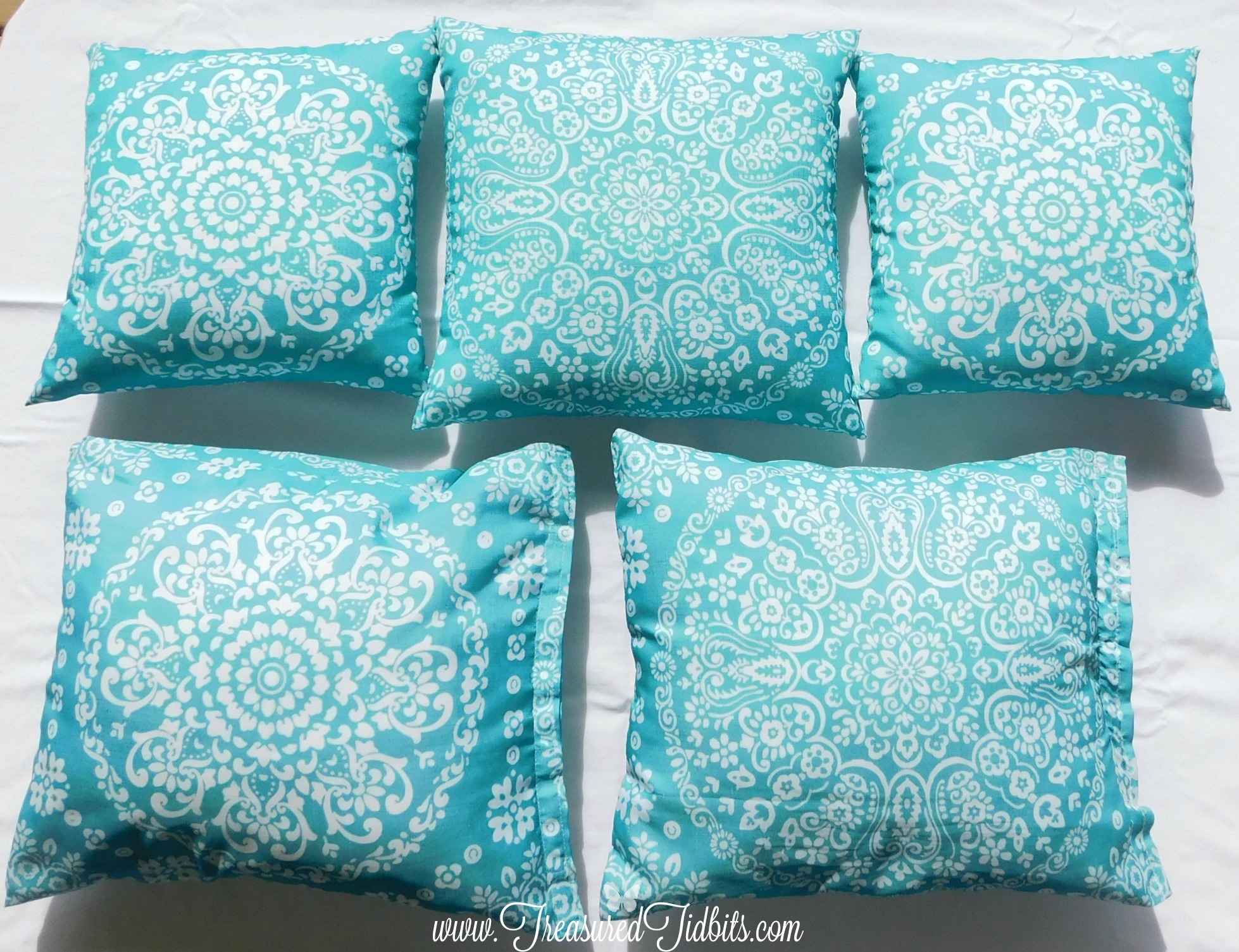 Deck Tour 2018 House on the Hill FInished Toss Pillows Aqua